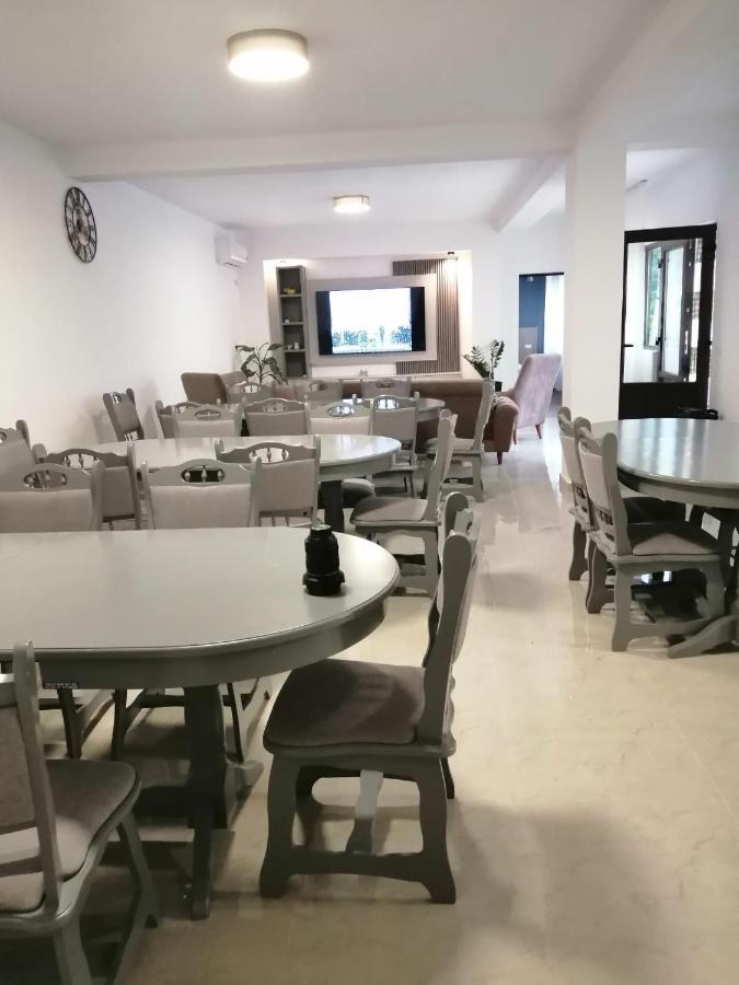 Hotel La Roby Si Niko Dubová Exteriér fotografie