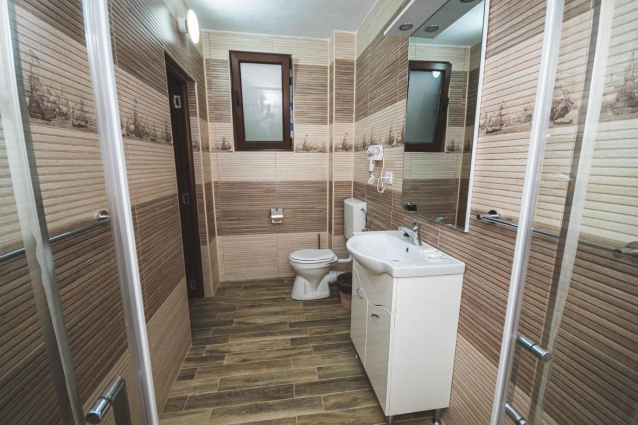 Hotel La Roby Si Niko Dubová Exteriér fotografie